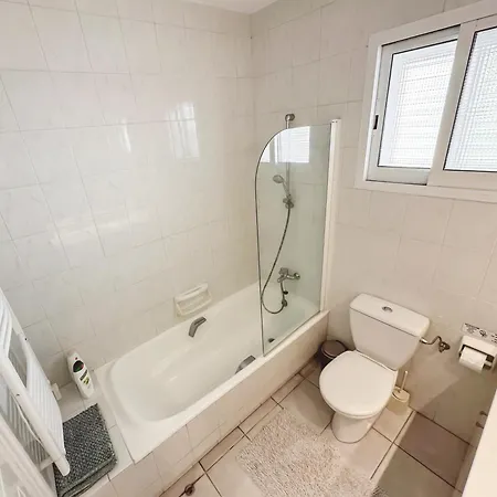 Villa Margo By The Sea Paphos