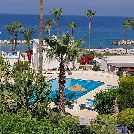 Villa Margo By The Sea *