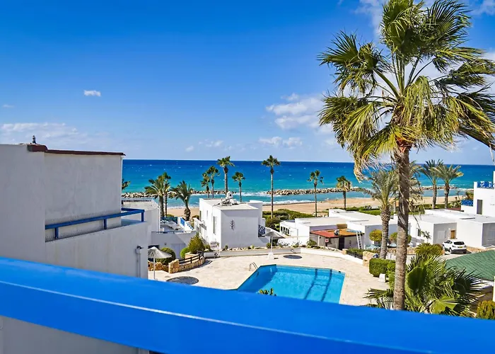 Villa Margo By The Sea *