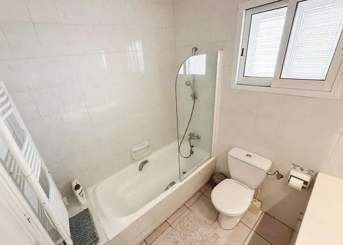 Villa Margo By The Sea Paphos