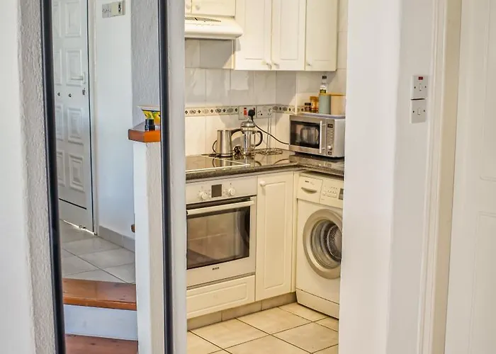 Margo By The Sea * Paphos