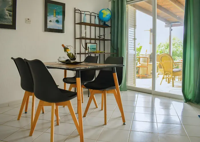 Villa Margo By The Sea Paphos