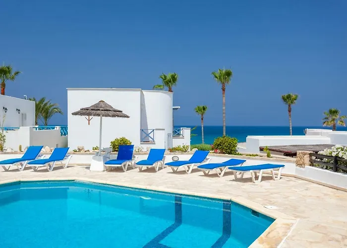 Villa Margo By The Sea *