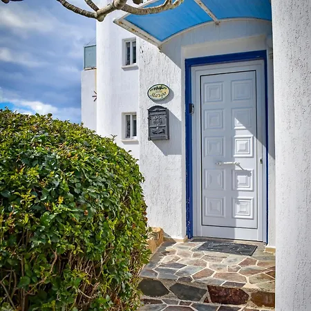 Margo By The Sea Villa *