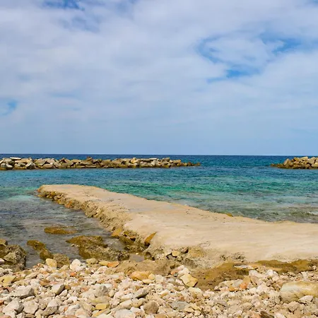 Margo By The Sea Villa