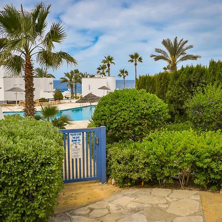 Margo By The Sea Villa *
