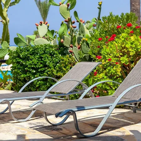 Margo By The Sea بافوس